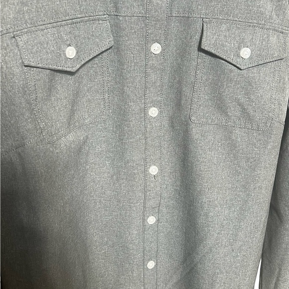 Duluth Trading, Size Medium, Grey, Long Sleeve Button Down. K29 - Picture 9 of 11